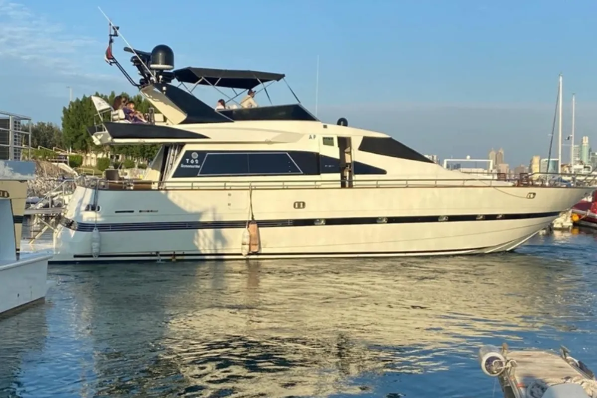 Tecno Fishing Yacht – fishing boat in Abu Dhabi (3)